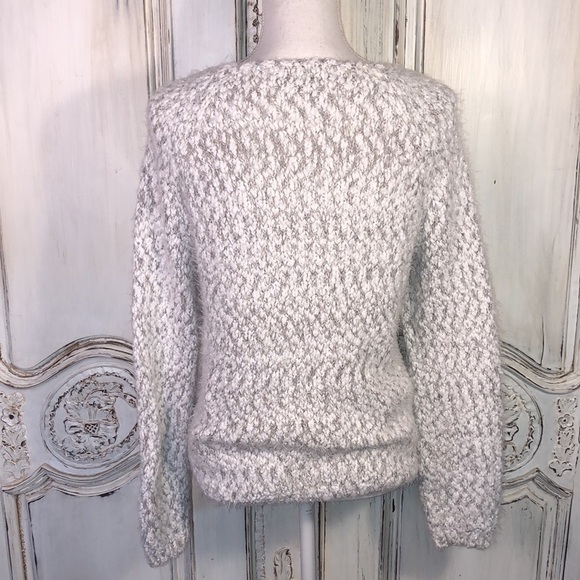 Buffalo Softest Eyelash Yarn in White and Soft Gray Long Sleeve Popover Sweater - Picture 9 of 12